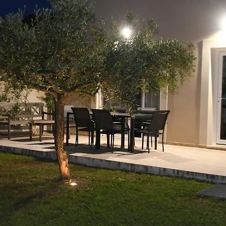 Apartmán Le Christolive Victor La Coste *